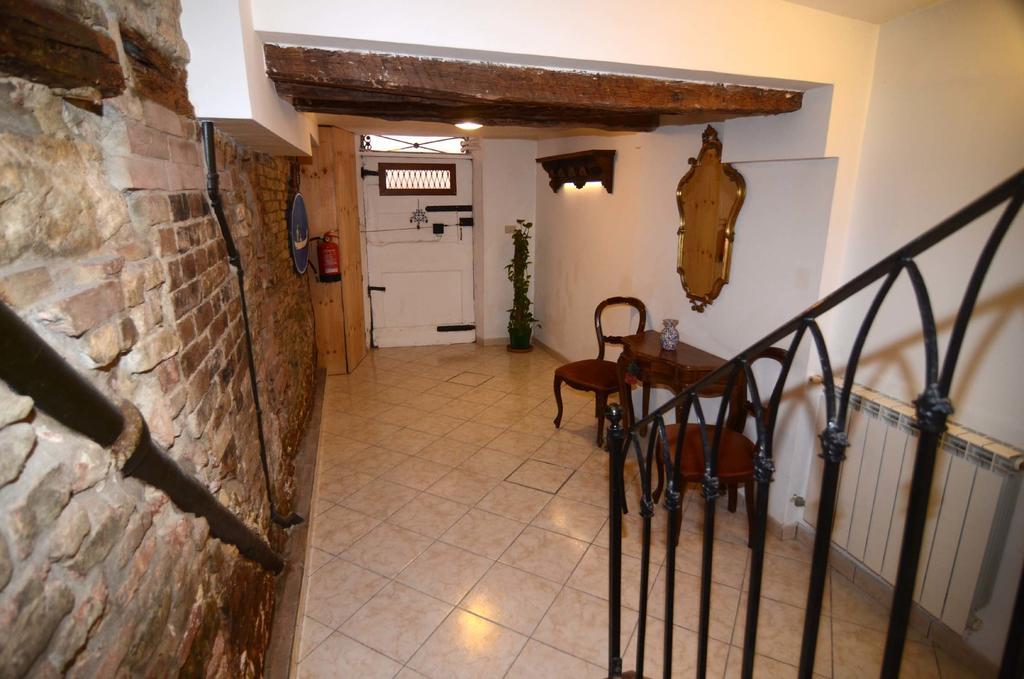 Classic Venice House Room photo